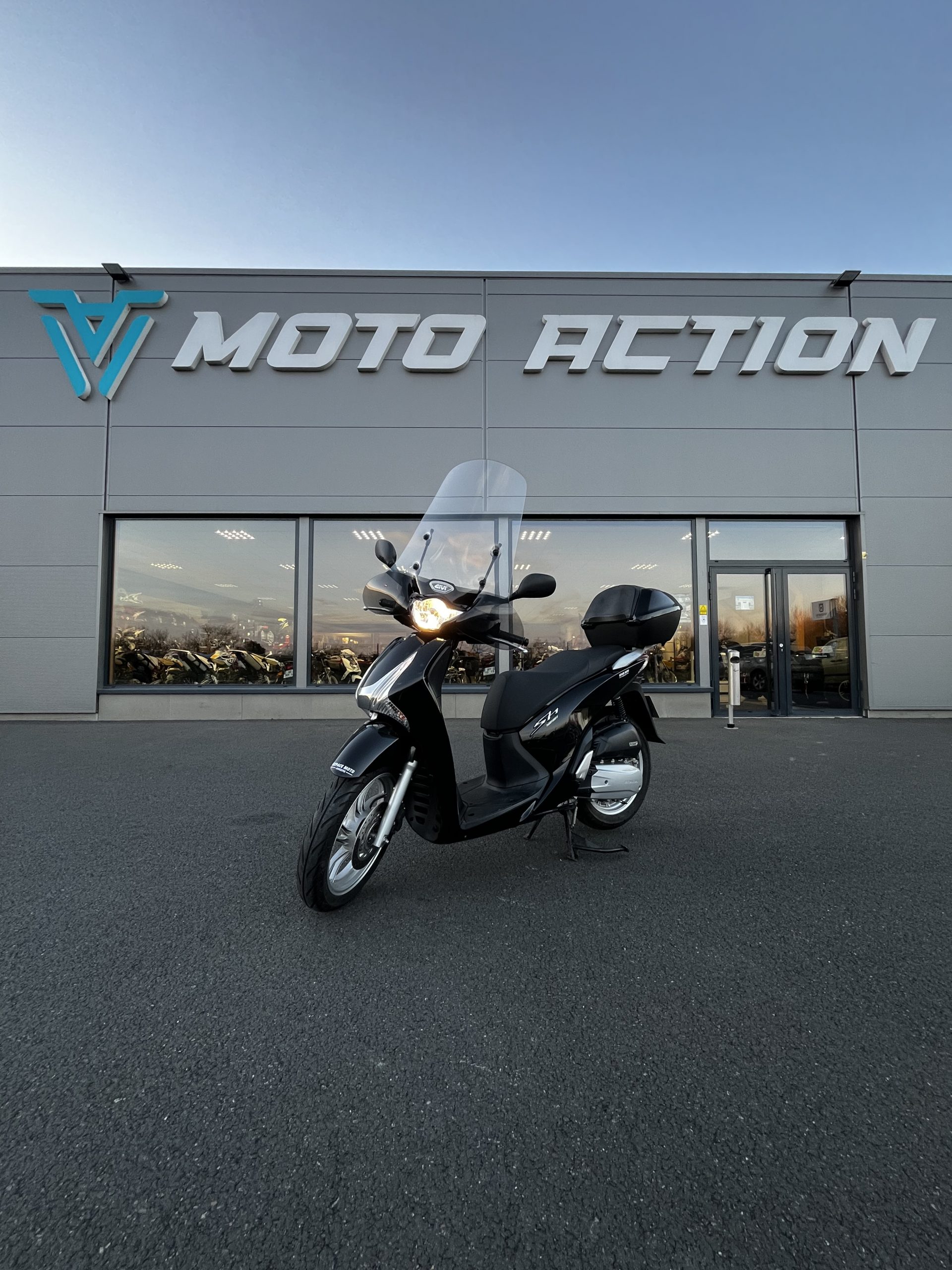 You are currently viewing HONDA SH 125 I 2016